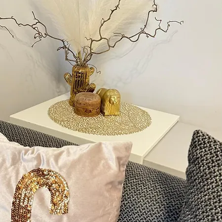 شقة Flat In Front Of Station ريغا